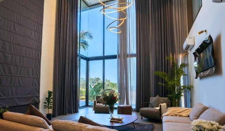 Beachfront and inland villas in Goa – real estate investment comparison